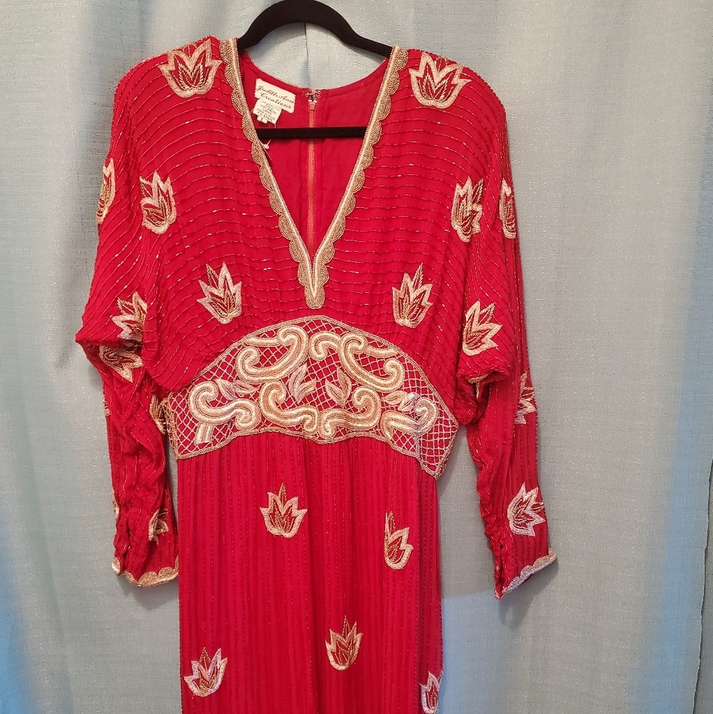 Judith Ann Creations gown size Large
